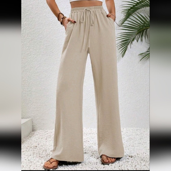 Elegant Cream Wide-Leg Pants - Picture 1 of 7